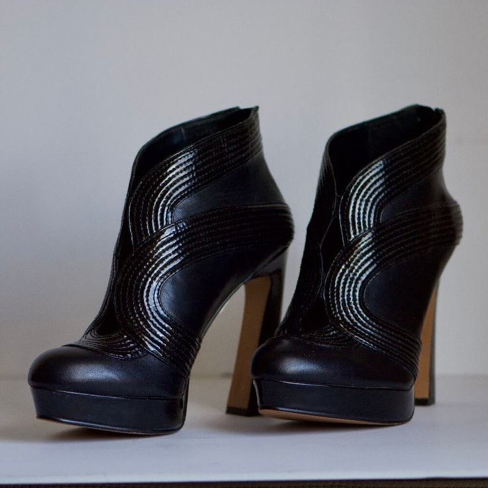 Elegant Black Ankle Booties